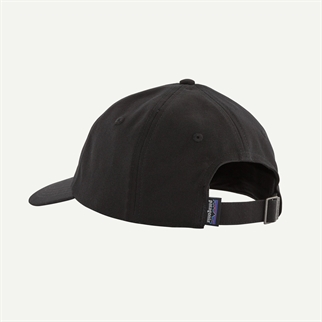 Patagonia P-6 Label Trad Cap black nakke